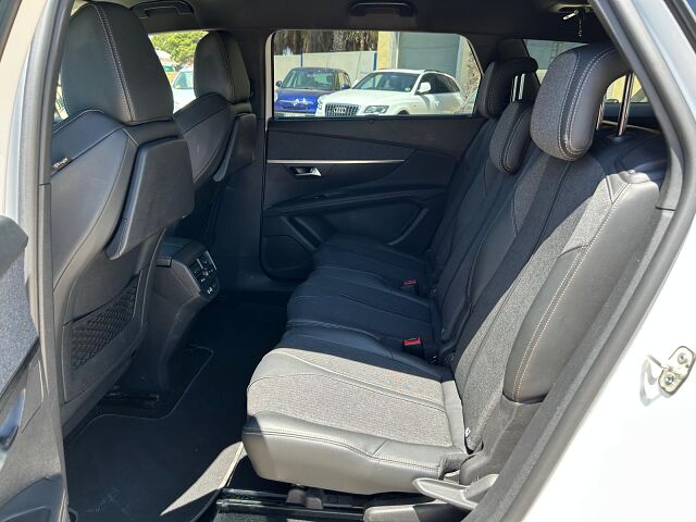 PEUGEOT 5008 GT LINE 1.5 BLUE HDI AUTO SPANISH LHD IN SPAIN 80K 7 SEATS SUPERB 2019